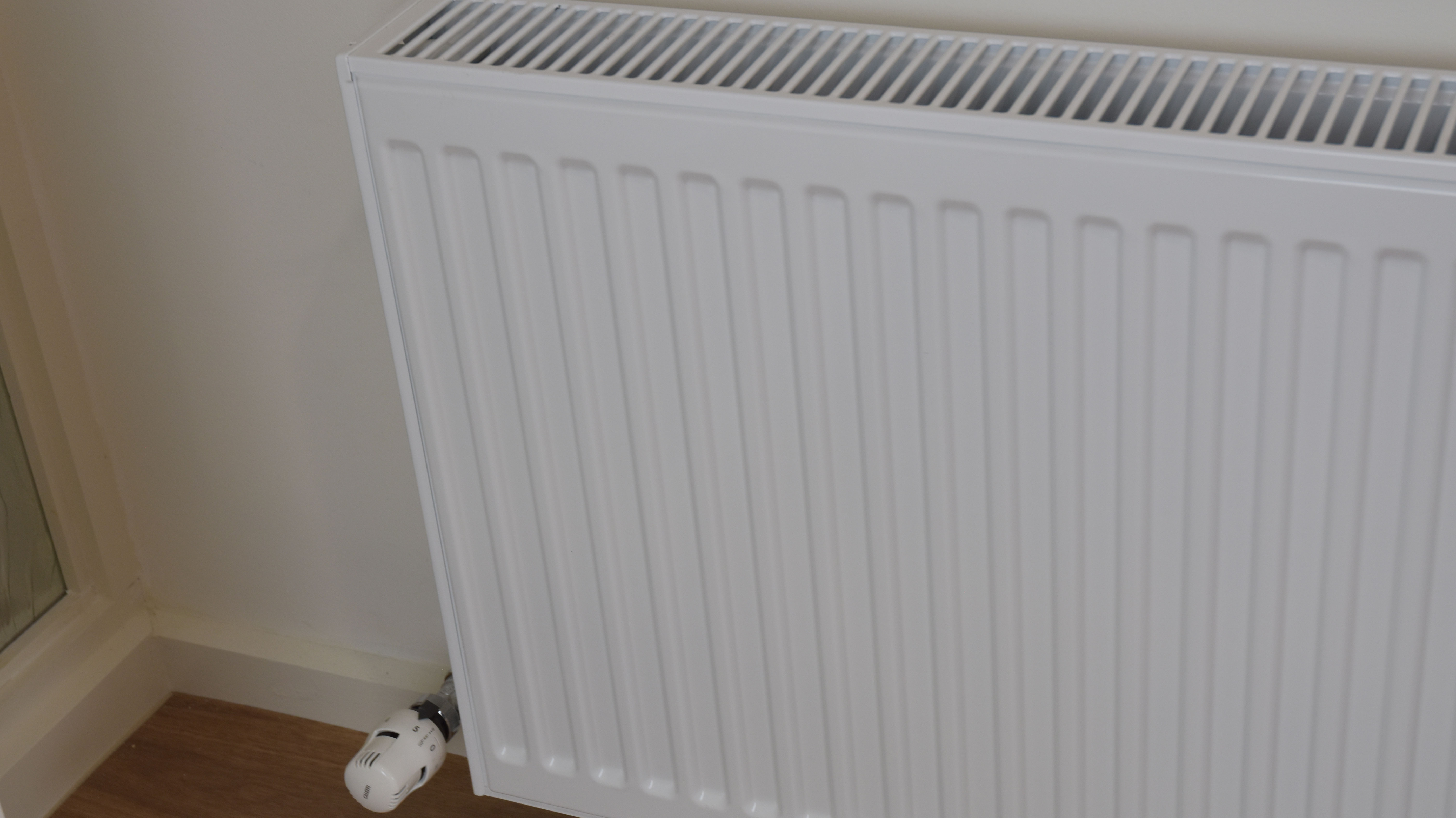 Hydronics heating radiator